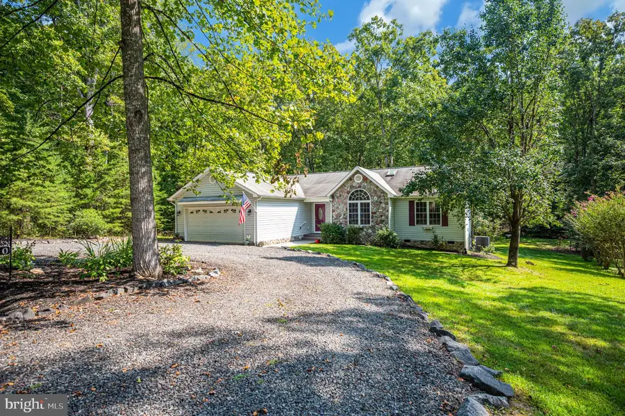 220 Creekside Dr, Locust Grove, VA 22508 - #2