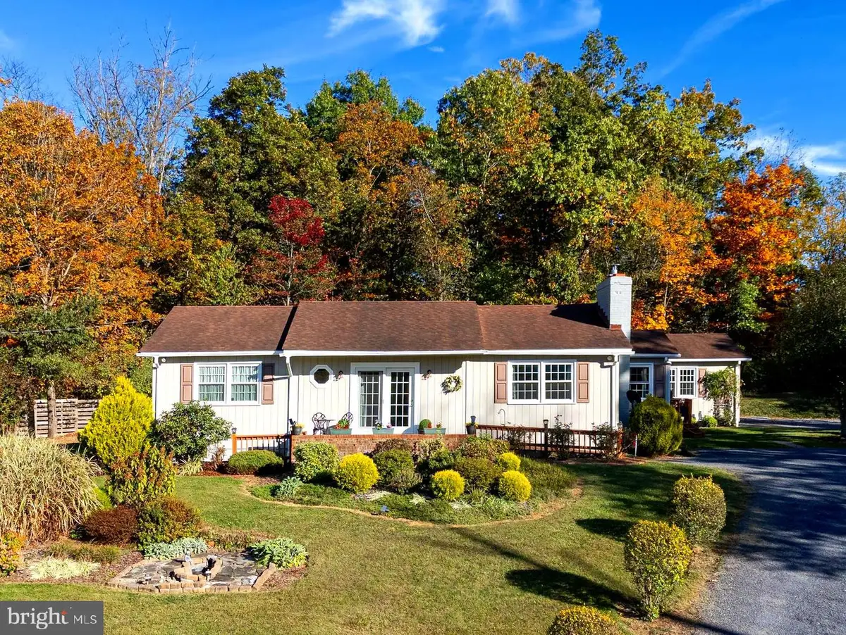 480 Mont View Ln, Luray, VA 22835 - Image #1