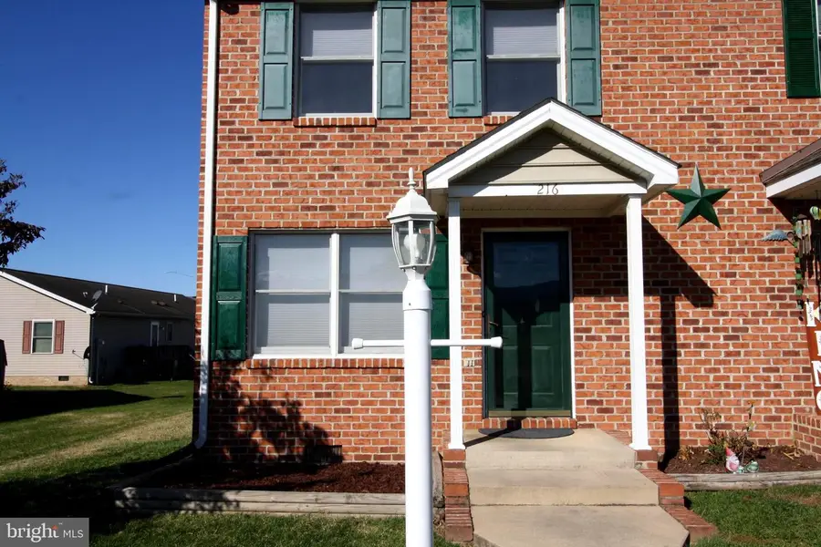 216 Fourth St, Luray, VA 22835 - Image #3