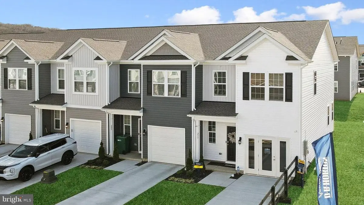 167 Rae Ct, Luray, VA 22835 - Image #1