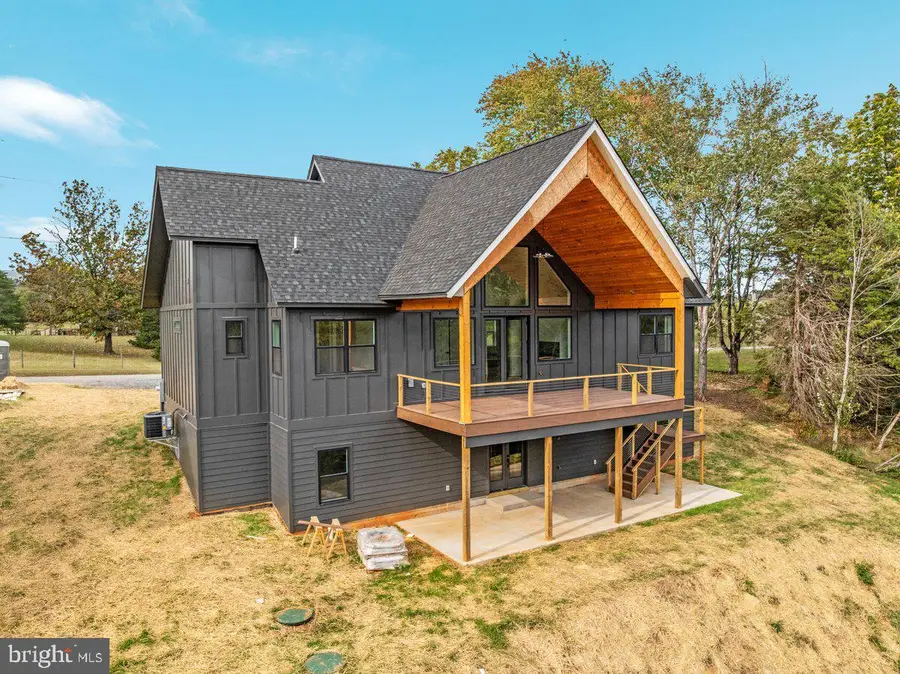 21 Mockingbird Ln, Luray, VA 22835 - Image #2