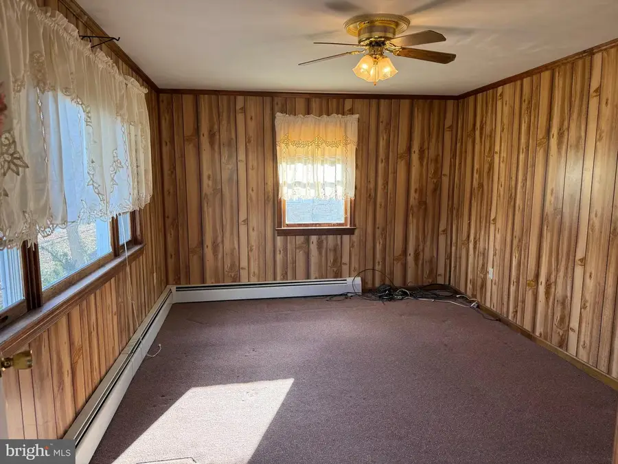 472 Mill Creek Rd, Luray, VA 22835 - Image #3