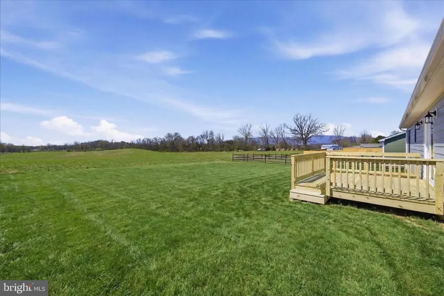 178 Reservoir Ave, Luray, VA 22835 - #3