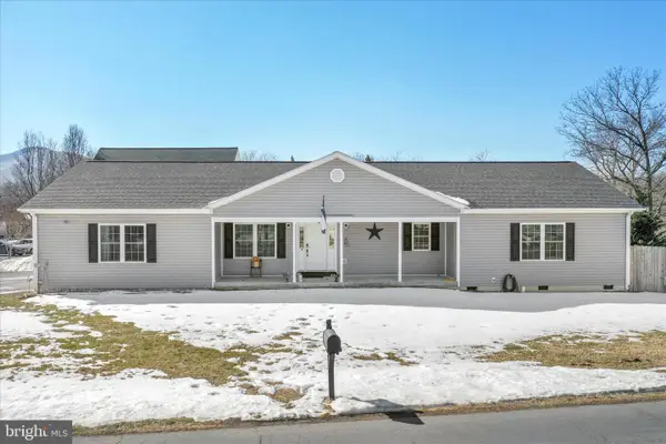 300 Park Rd, STANLEY, VA 22851