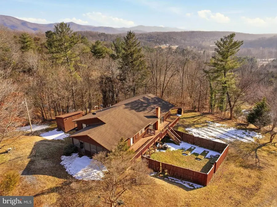 455 Woodside Dr, Rileyville, VA 22650 - #2