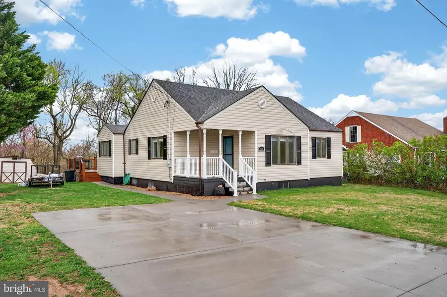 106 Shenandoah Ave, Shenandoah, VA 22849 - #2