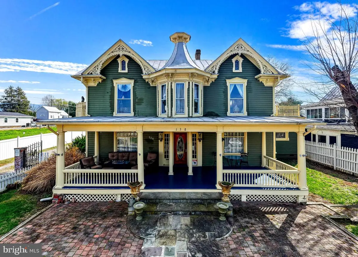 138 E Main St, Luray, VA 22835 - #1