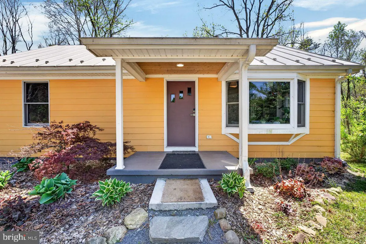 202 Lake Arrowhead Rd, Luray, VA 22835 - #1