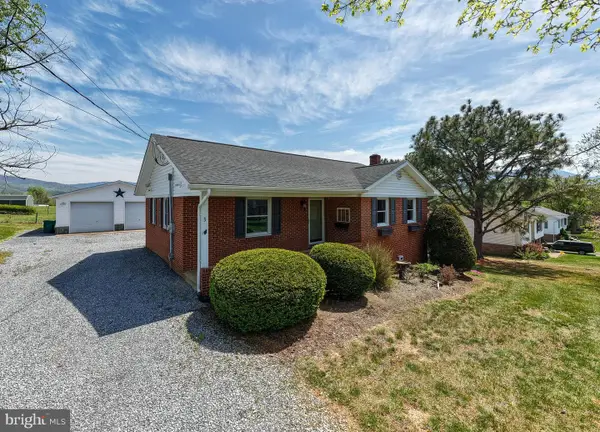 3 Cedar Dr, LURAY, VA 22835