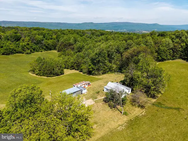 269 Comer Ave, SHENANDOAH, VA 22849