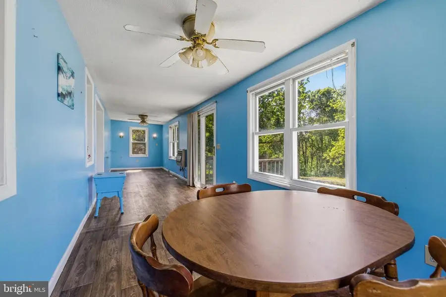 269 Comer Ave, Shenandoah, VA 22849 - #3