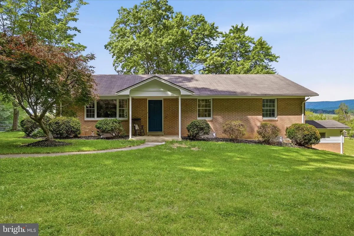 338 Springfield Estates Dr, Rileyville, VA 22650 - #1