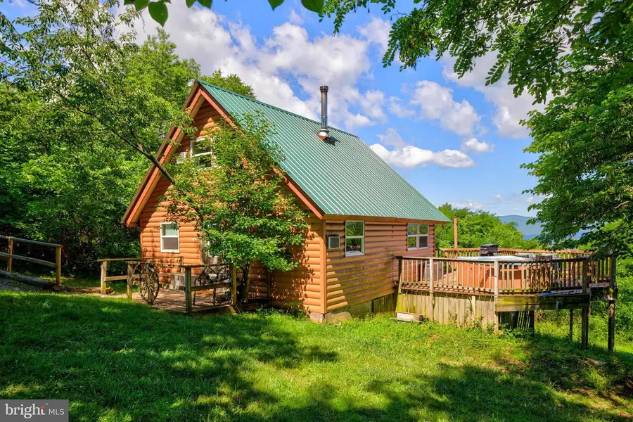 707 Overlook Dr, Rileyville, VA 22650 - #3