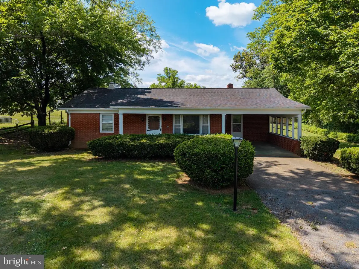 2275 Us Highway 211 W, Luray, VA 22835 - #1