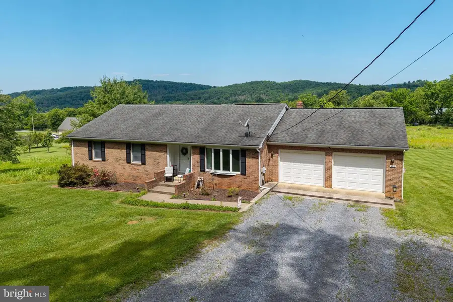402 Lauck Ln, Stanley, VA 22851 - #3