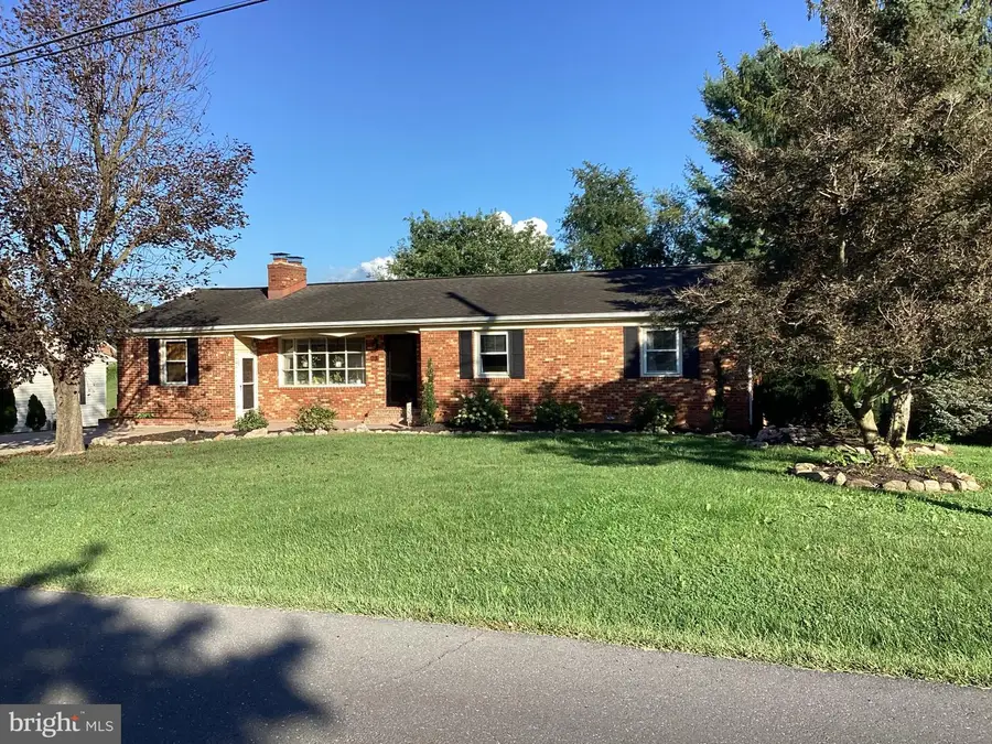 23 Greenfield Rd, Luray, VA 22835 - #2