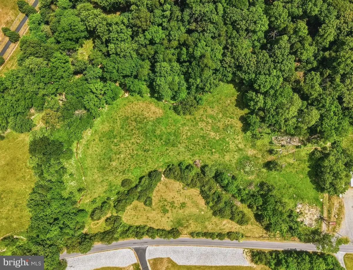 Newport Rd, Shenandoah, VA 22849 - #1
