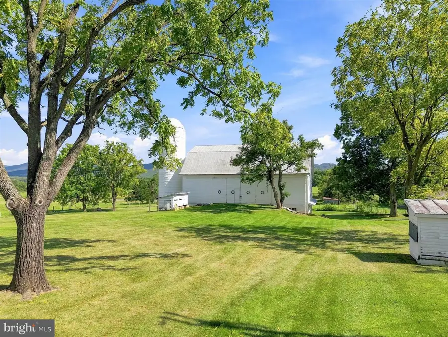 625 Riverbend Rd, Stanley, VA 22851 - #2