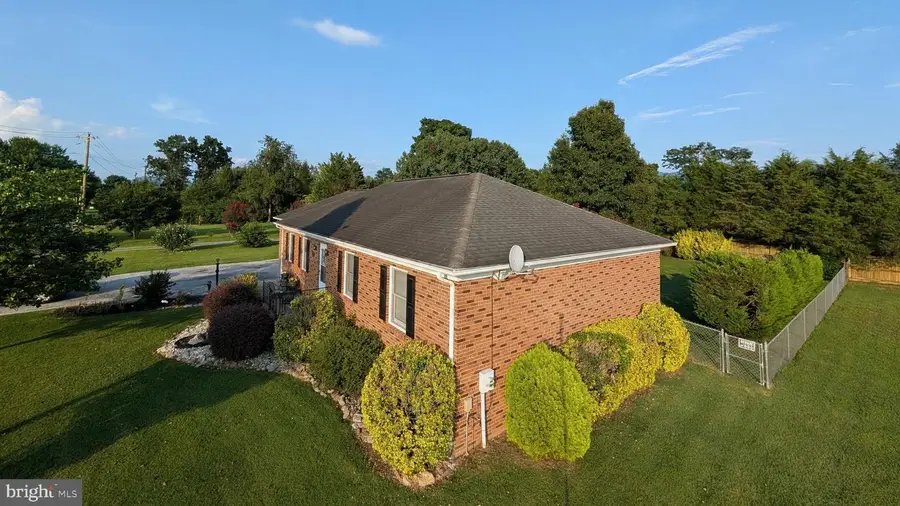 22 Antioch Rd, Luray, VA 22835 - #2
