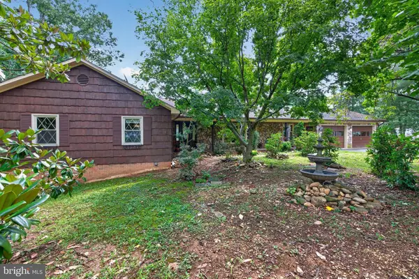 121 Heritage Dr, LURAY, VA 22835