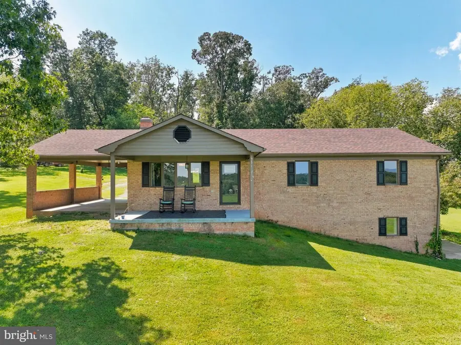 981 Leaksville, Luray, VA 22835 - #2