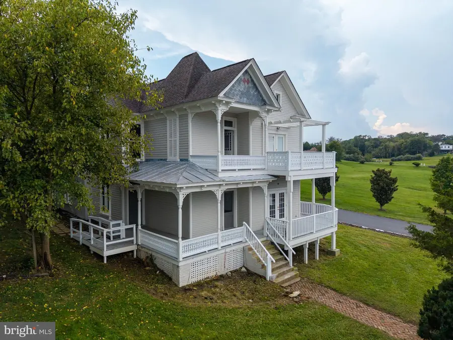 333 W Main St, Luray, VA 22835 - #3
