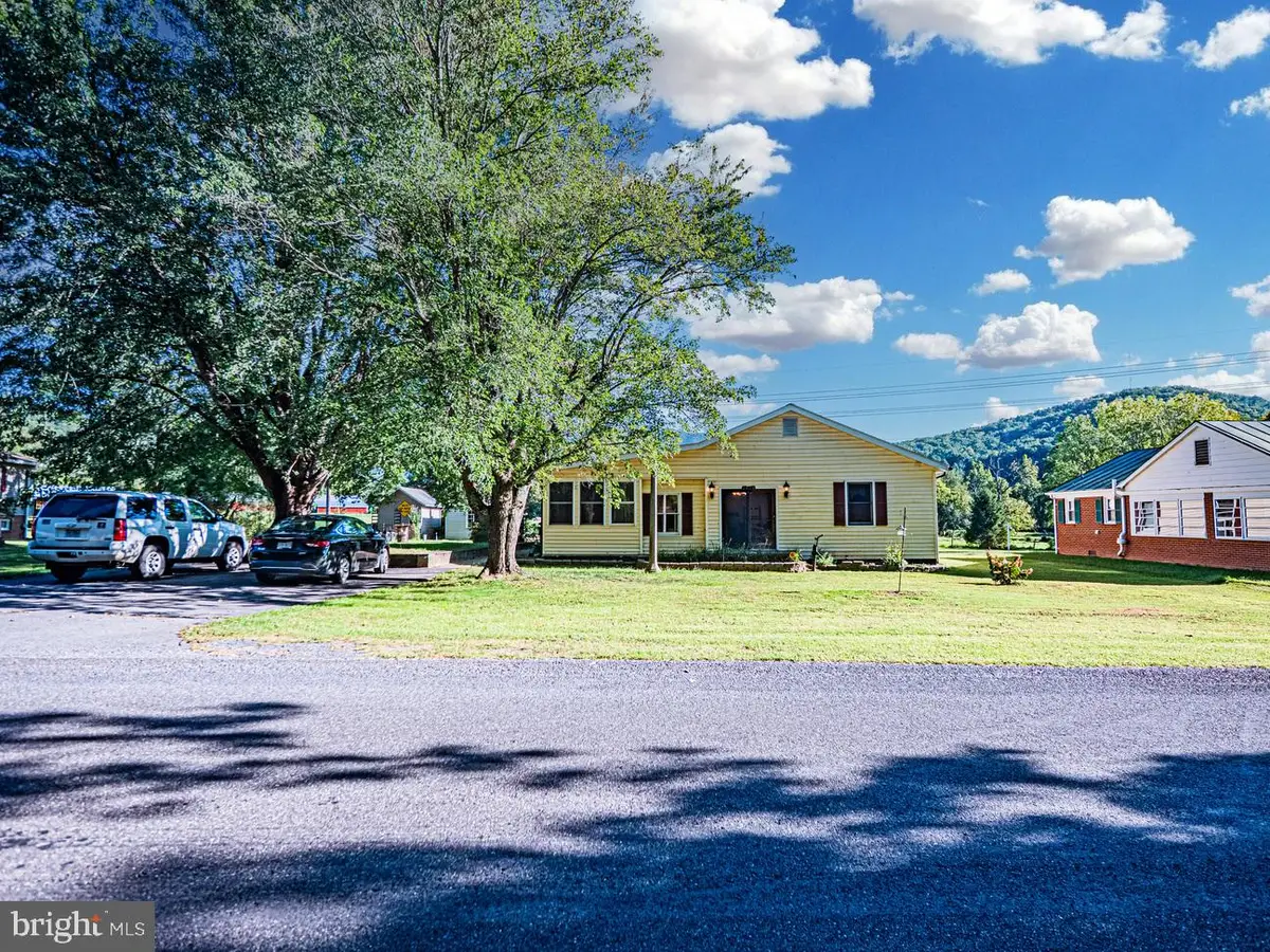 2468 Dry Run Rd, Luray, VA 22835 - #1