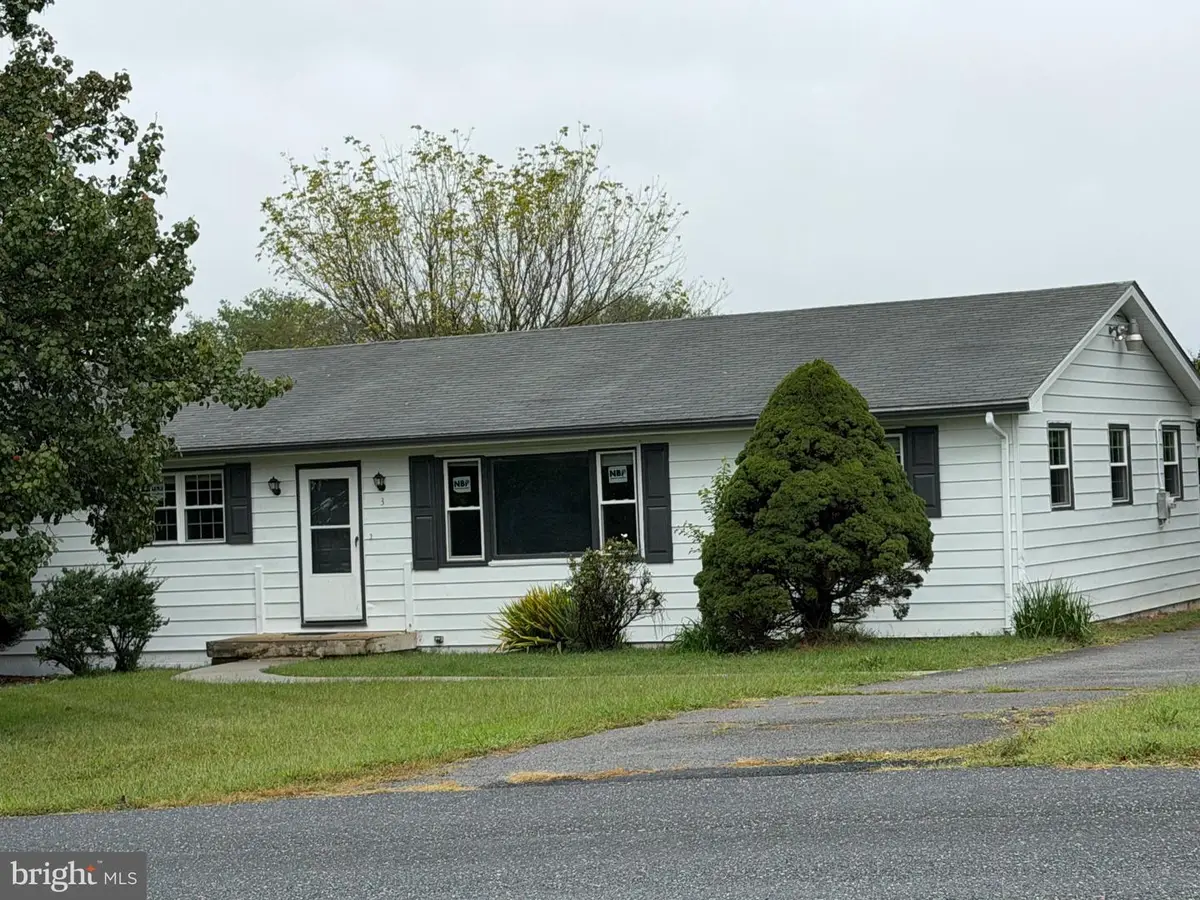 3 Springview Blvd, Luray, VA 22835 - #1