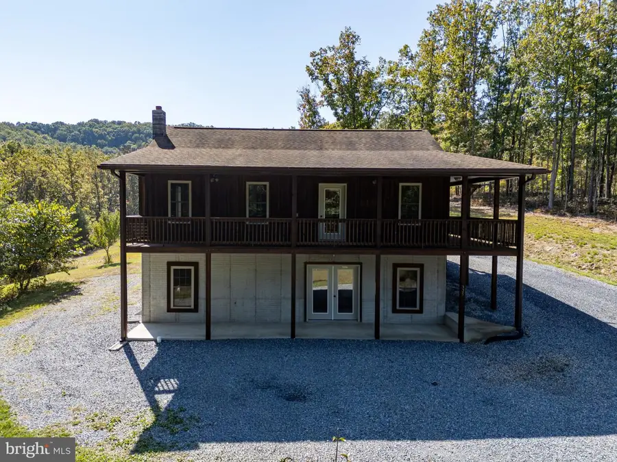 325 Old Wagon Rd, Luray, VA 22835 - #2