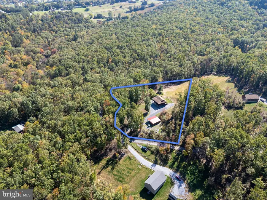 325 Old Wagon Rd, Luray, VA 22835 - #3