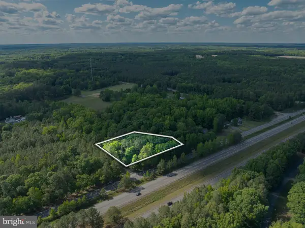 18714 S Crater Rd, PETERSBURG, VA 23805