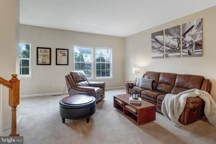 12769 Stone Lined Cir, Woodbridge, VA 22192 - Image #2