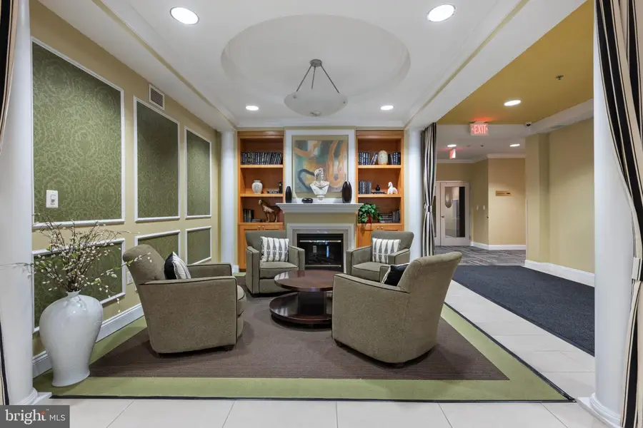 485 Harbor Side St #714, Woodbridge, VA 22191 - Image #3