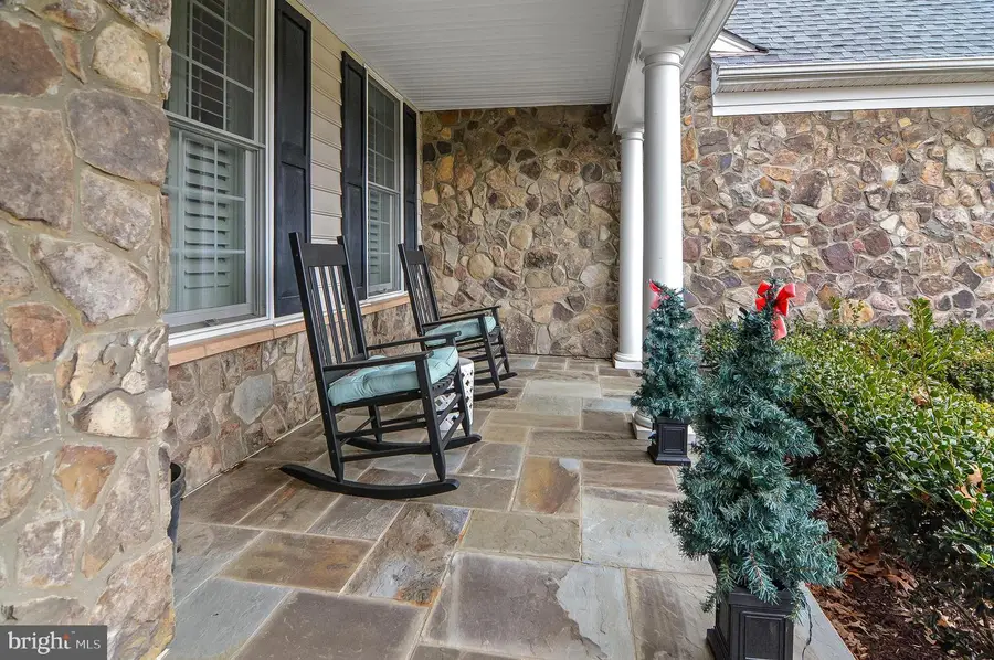 5220 Bonnie Brae Farm Dr, Haymarket, VA 20169 - Image #3
