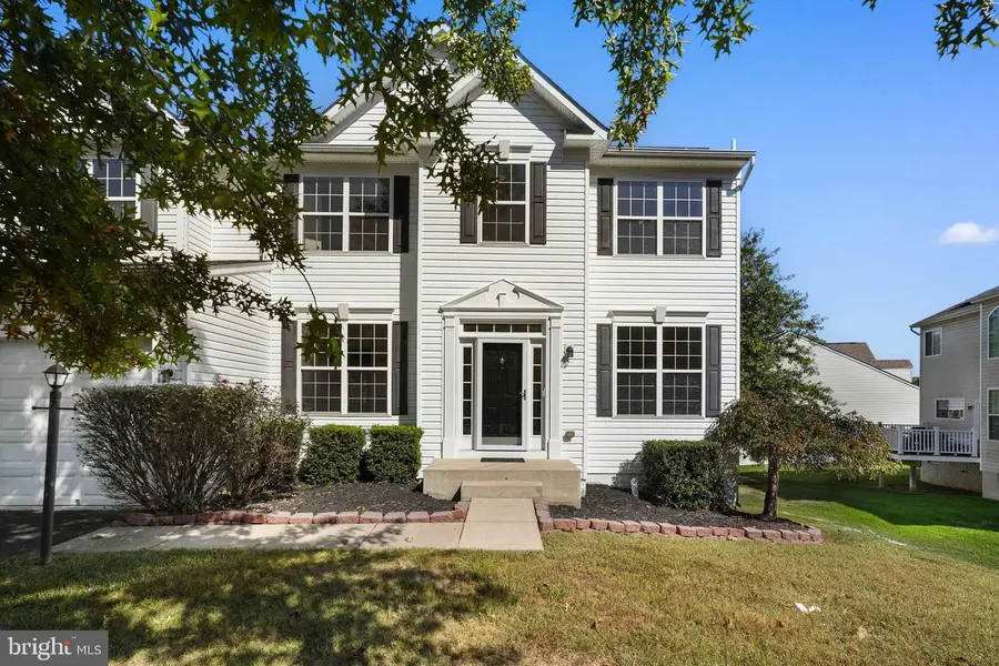 3312 Eagle Ridge Dr, Woodbridge, VA 22191 - Image #2