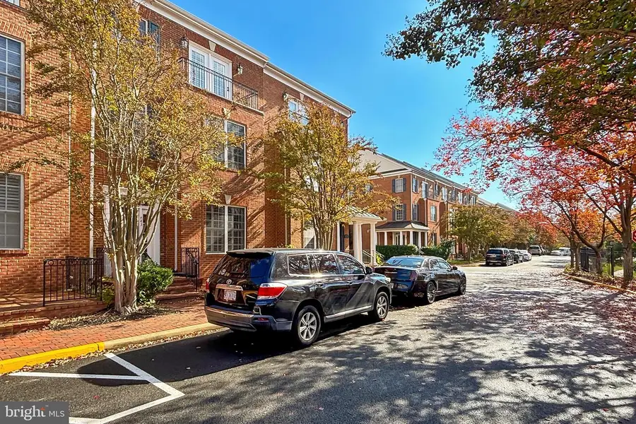 743 Vestal St, Woodbridge, VA 22191 - Image #3