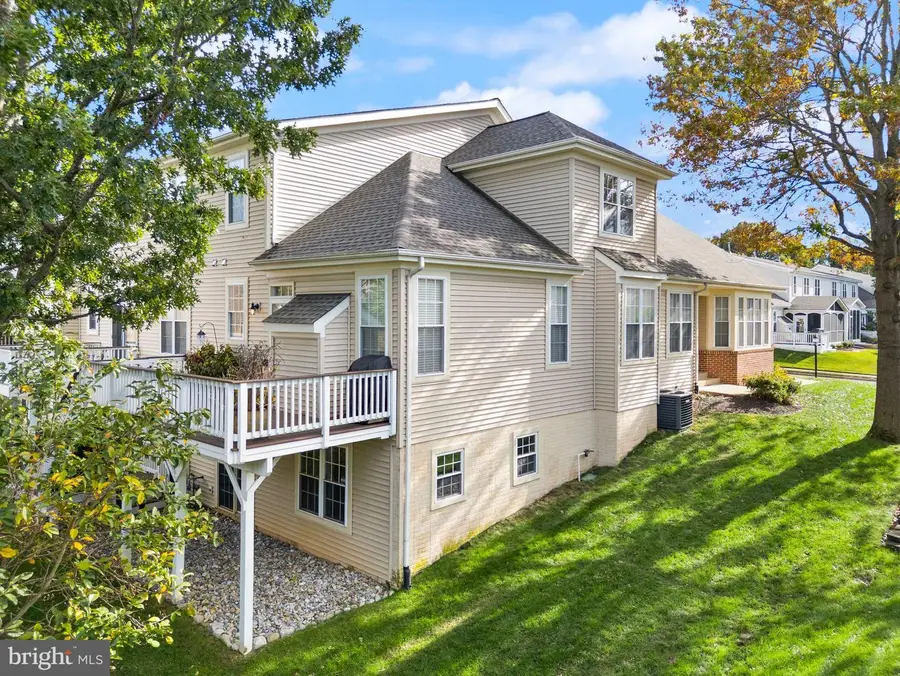 17680 Glass Ridge Pl, Gainesville, VA 20155 - Image #2