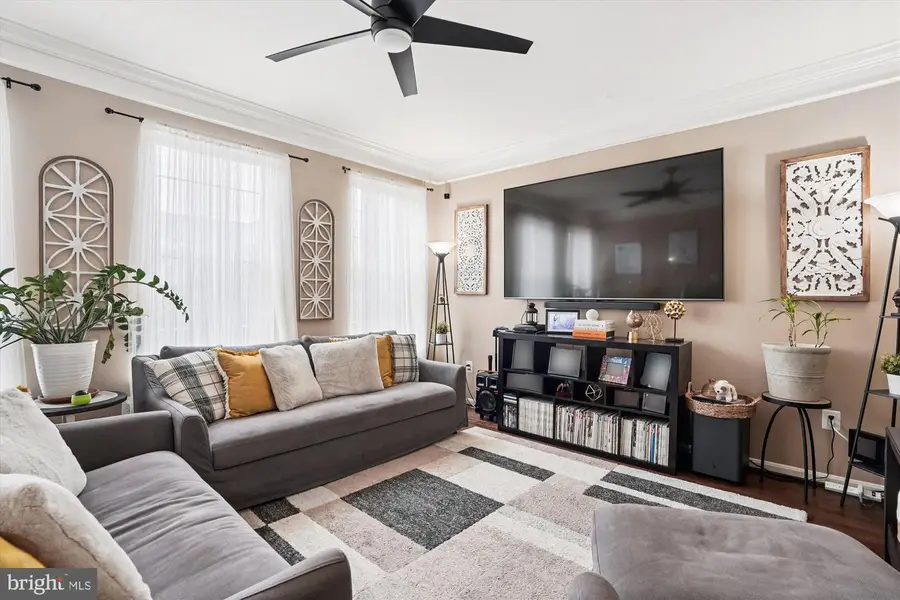 6804 Bryson Cir, Haymarket, VA 20169 - Image #3