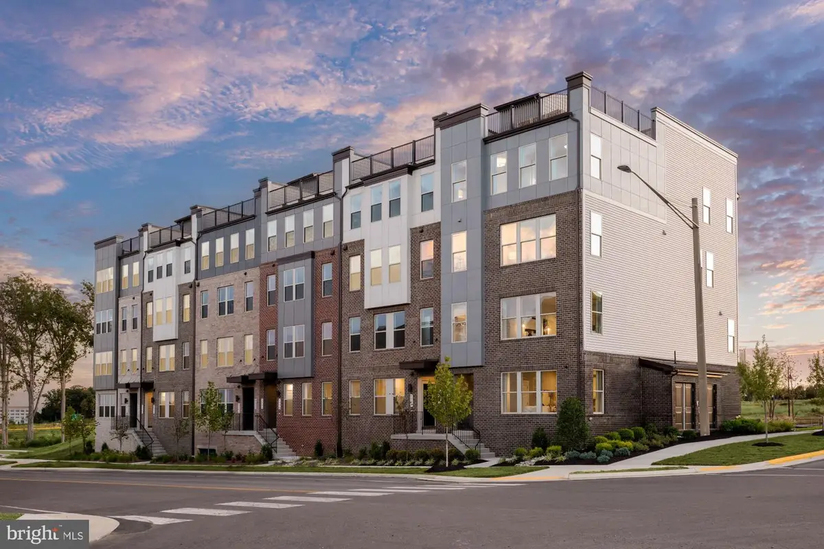 8650 Lovelace St, Manassas, VA 20109 - Image #1