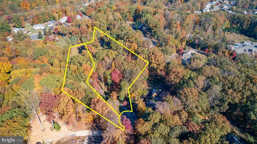 13469 Fowke Ln, Woodbridge, VA 22192 - Image #2