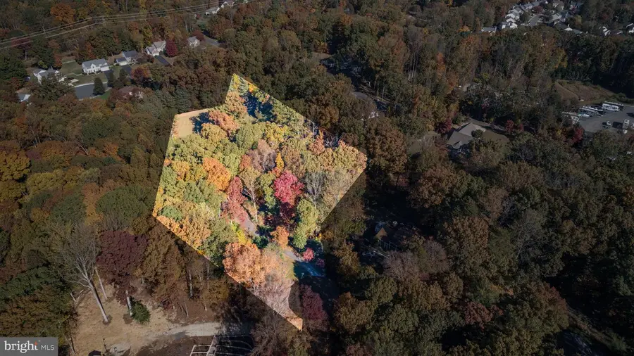 13469 Fowke Ln, Woodbridge, VA 22192 - Image #3