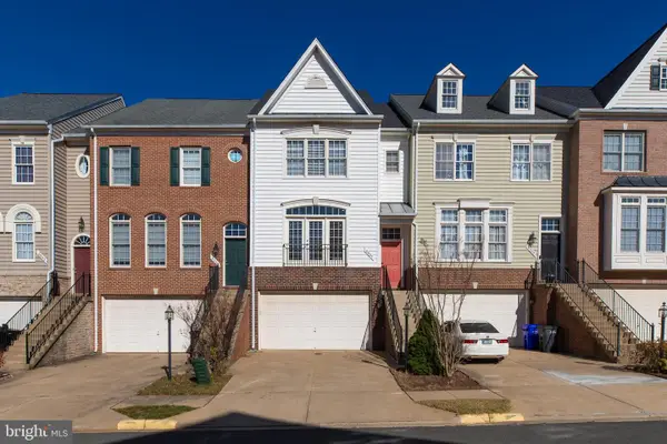 6907 Stanwick Sq, GAINESVILLE, VA 20155