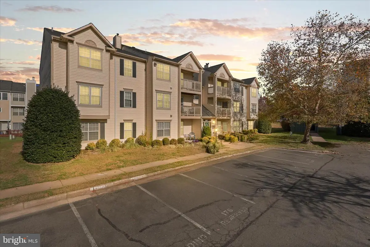 11002 Koman Cir #103, Manassas, VA 20109 - Image #1