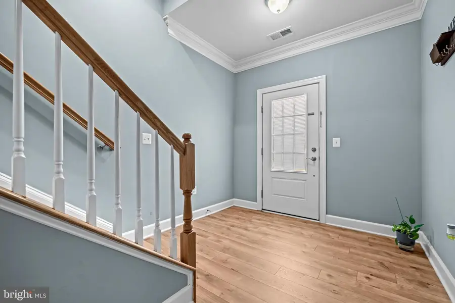 6070 Camerons Ferry Dr, Haymarket, VA 20169 - Image #3