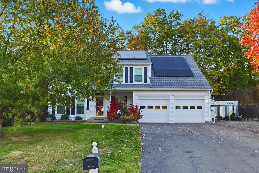 5467 Quaint Dr, Woodbridge, VA 22193 - Image #2