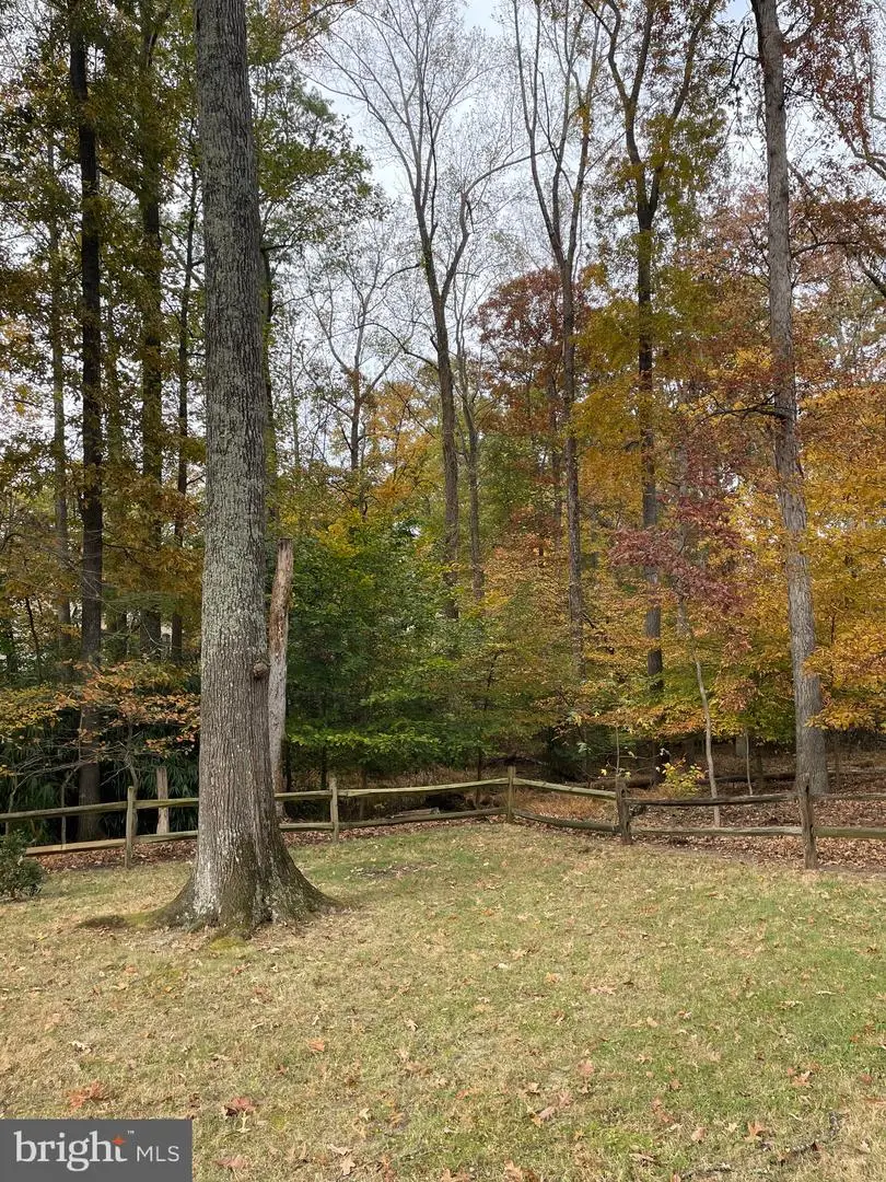 12060 Willowood Dr, Woodbridge, VA 22192 - Image #3