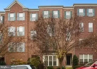 2675 Sheffield Way #164, Woodbridge, VA 22191 - Image #1