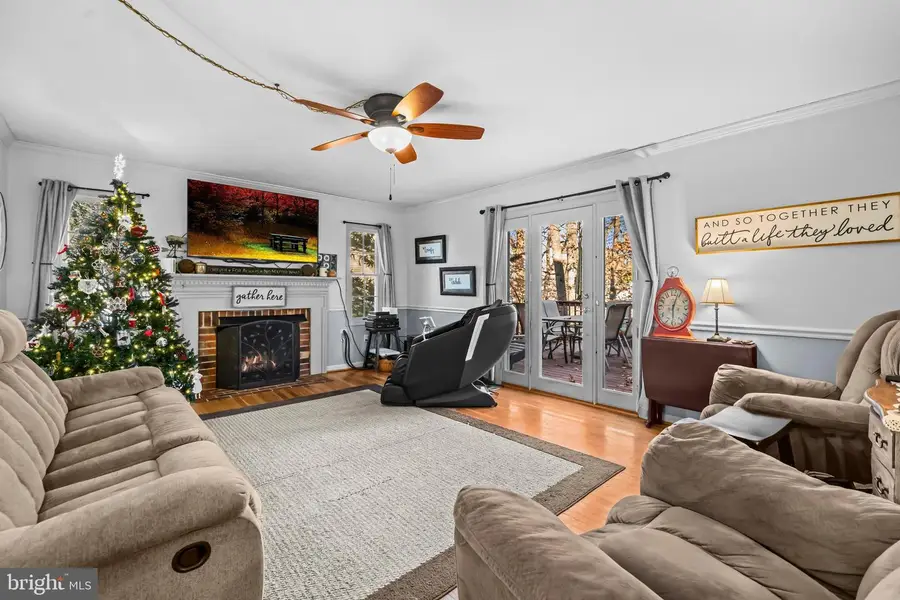 15985 Cove Ln, Dumfries, VA 22025 - Image #2