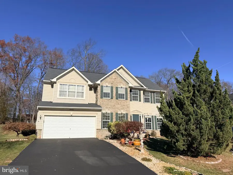8420 Summer Breeze Pl, Manassas, VA 20112 - Image #2
