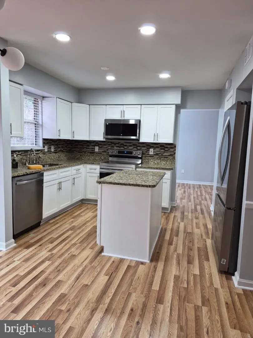 15709 Beau Ridge Dr, Woodbridge, VA 22193 - #3